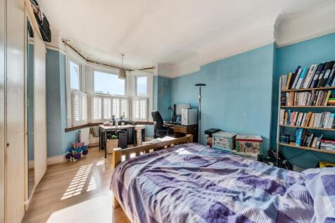 Bedroom 2.jpg