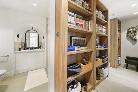 property in Sutherland Avenue, 
Little Venice, W9