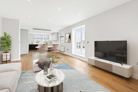 Kitchen / Reception