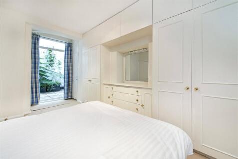Master Bedroom V2