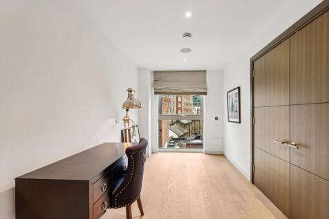 Study / Bedroom