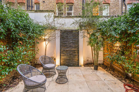 Patio 1