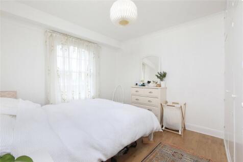 property in Merton Road, 
Wandsworth, SW18