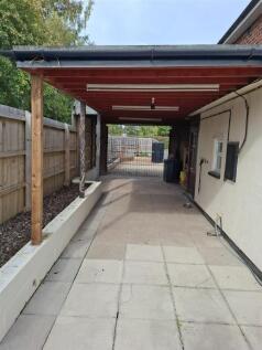 Carport.jpeg