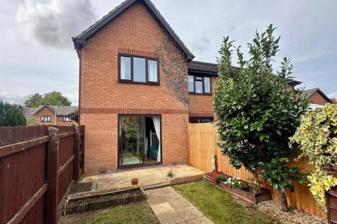 WhatsApp Image 2025-09-29 at 13.36.48_a05d32ab.jpg