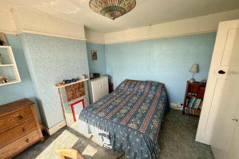 WhatsApp Image 2025-09-29 at 23.28.39_2070c539.jpg