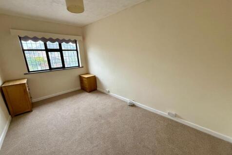 WhatsApp Image 2025-10-02 at 23.10.38_c9a8eaf0.jpg