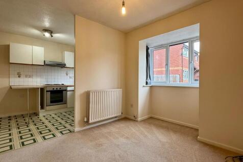 WhatsApp Image 2025-10-07 at 15.11.33_b5f42a02.jpg