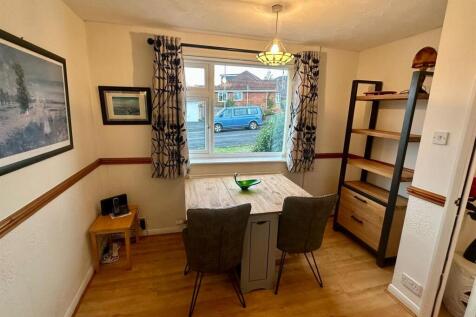 WhatsApp Image 2025-11-10 at 15.35.48_b26052d3.jpg