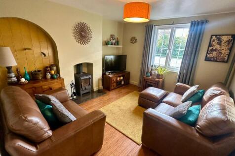 WhatsApp Image 2025-10-31 at 12.18.13_026c1280.jpg