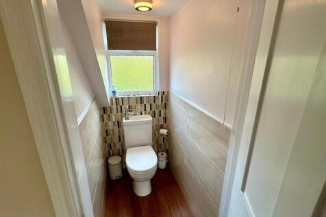 WhatsApp Image 2025-10-31 at 12.18.13_52dbfa45.jpg