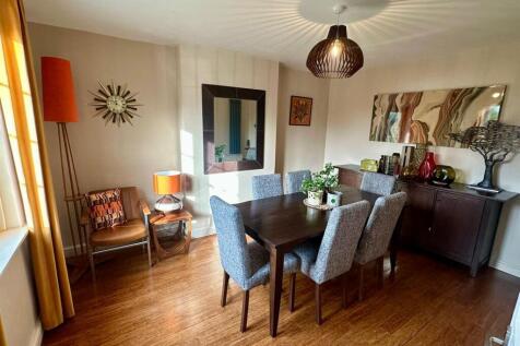 WhatsApp Image 2025-10-31 at 12.18.13_c39b840c.jpg