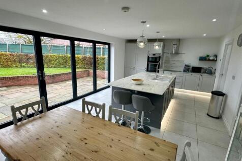 Superb open-plan Kitchen/Dining/Living room