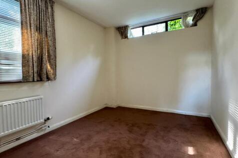 WhatsApp Image 2025-10-10 at 15.55.48_3f4404e0.jpg