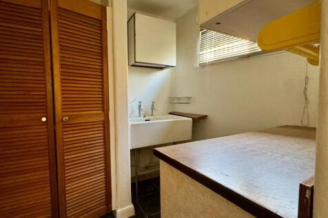 WhatsApp Image 2025-10-10 at 15.55.48_2e2f98da.jpg