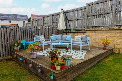 Rear Gardens
