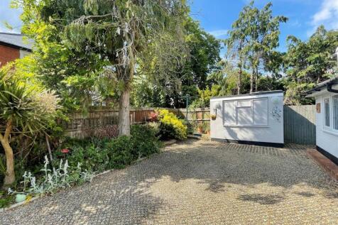 Parking/Driveway