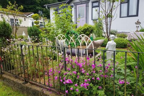 Gardan new rotated.jpg