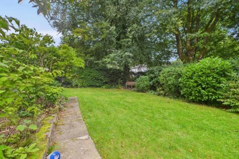 CAM03145G0-PR0402-STILL030.jpg