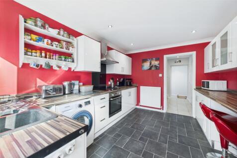 Kitchen / Breakfast Room
