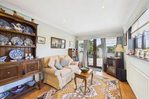 Breakfast Room / Family Room