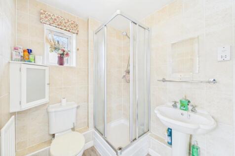 En-Suite 1