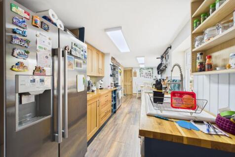 Kitchen / Breakfast Room