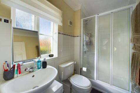En Suite Bathroom