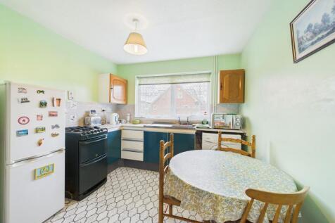 Kitchen / Breakfast Room