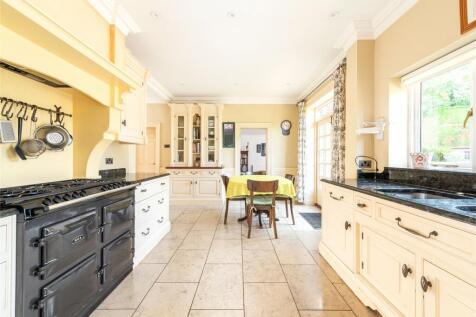 Kitchen/Breakfast Rm