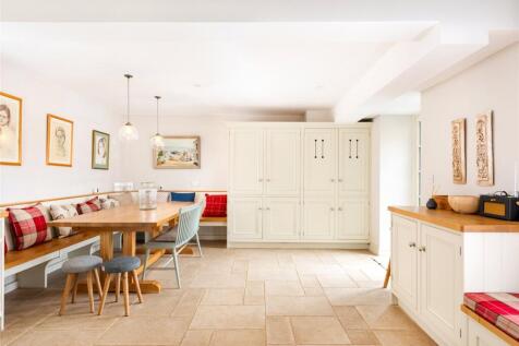 Breakfast Room