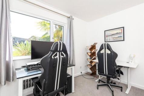 Office/Bed Five