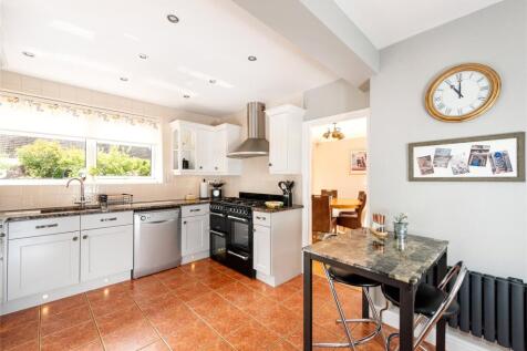 Kitchen/Breakfast Rm