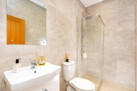 Cloak/Shower Room