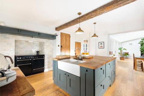 Kitchen/Breakfast