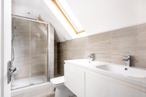 Sec. Flr Shower Room