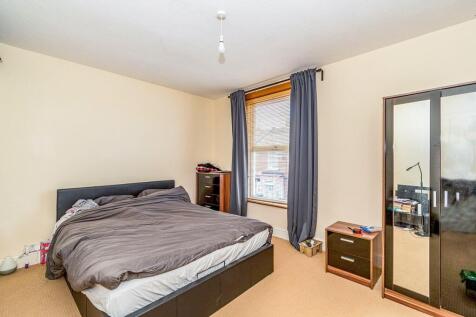 Rear Enclosed Garden