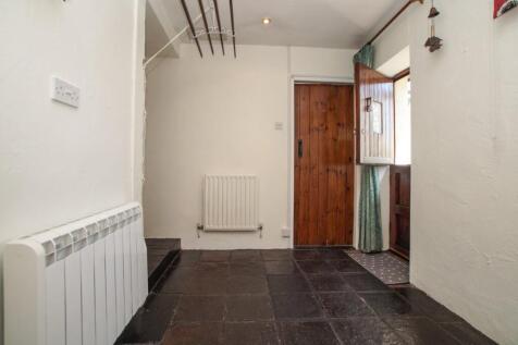 Inner Hall/Drying Room