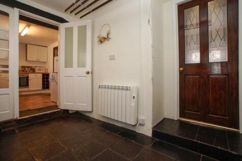 Inner Hall/Drying Room