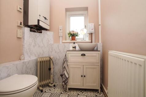 Cloakroom 