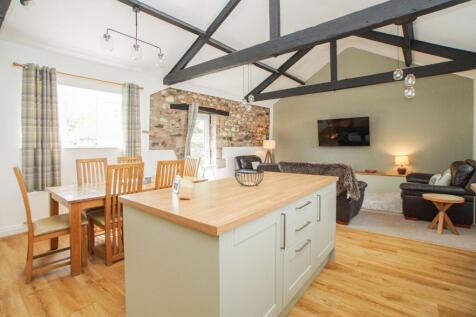Open Plan Living/Dining/Kitchen
