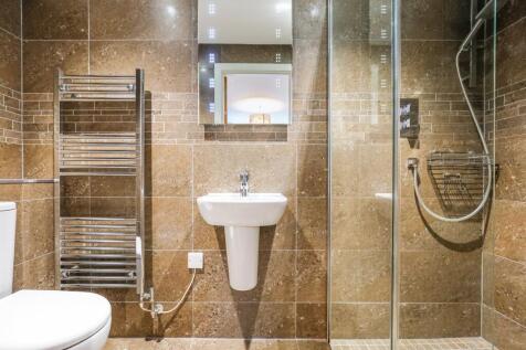 En-suite shower room 