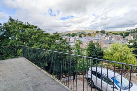 Balcony &amp; View