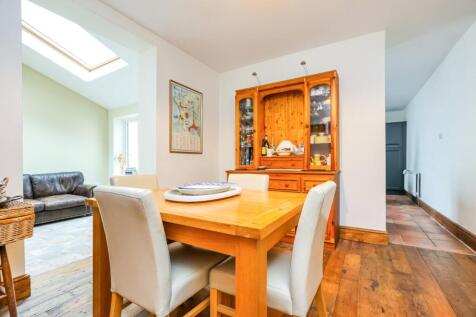 Breakfast Room