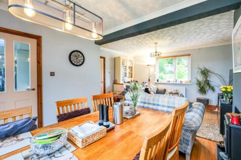 Dining Lounge