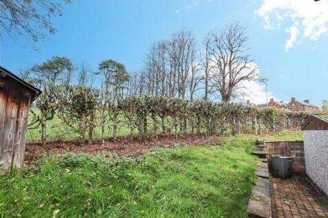 Enclosed Rear Garden