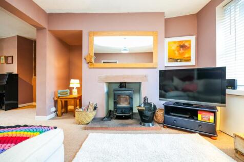 Open Plan Lounge &amp; Snug