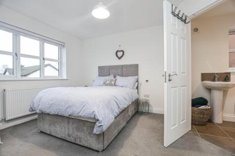 Bedroom 1 & En-Suite