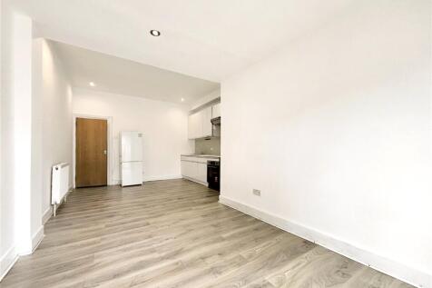 Reception/Kitchen