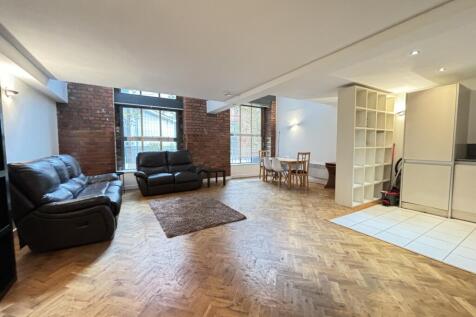 2/3 BEDROOM DUPLEX APARTMENT
